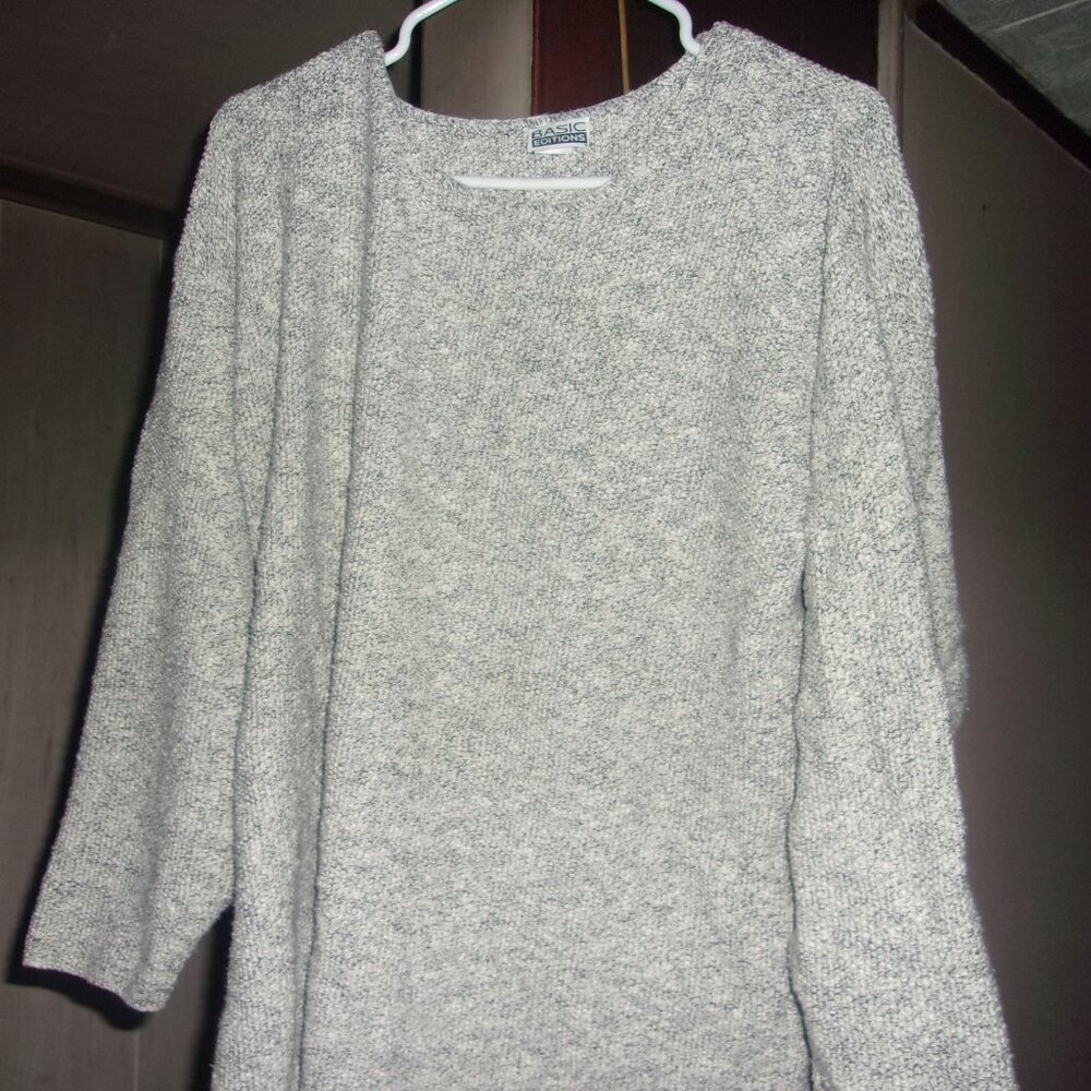 Basic Edition Mens large sweater
